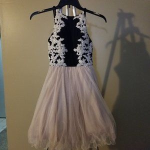 Blondie nites Black Brocade Dress Sz5